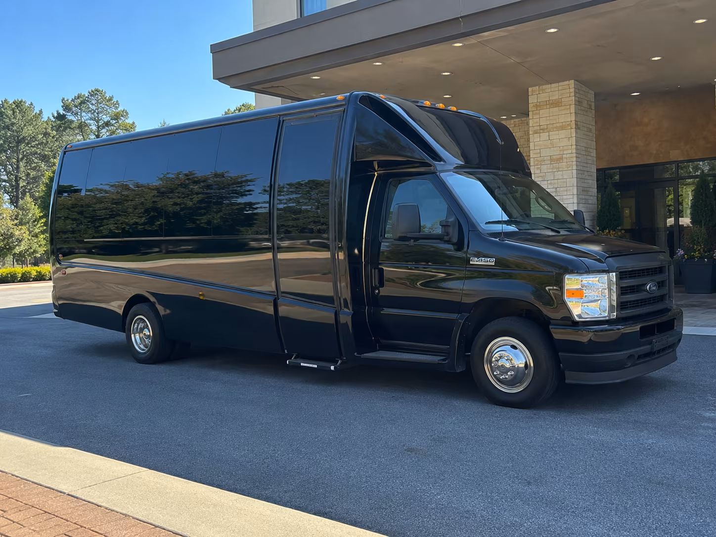 find transportation for your next prom 2