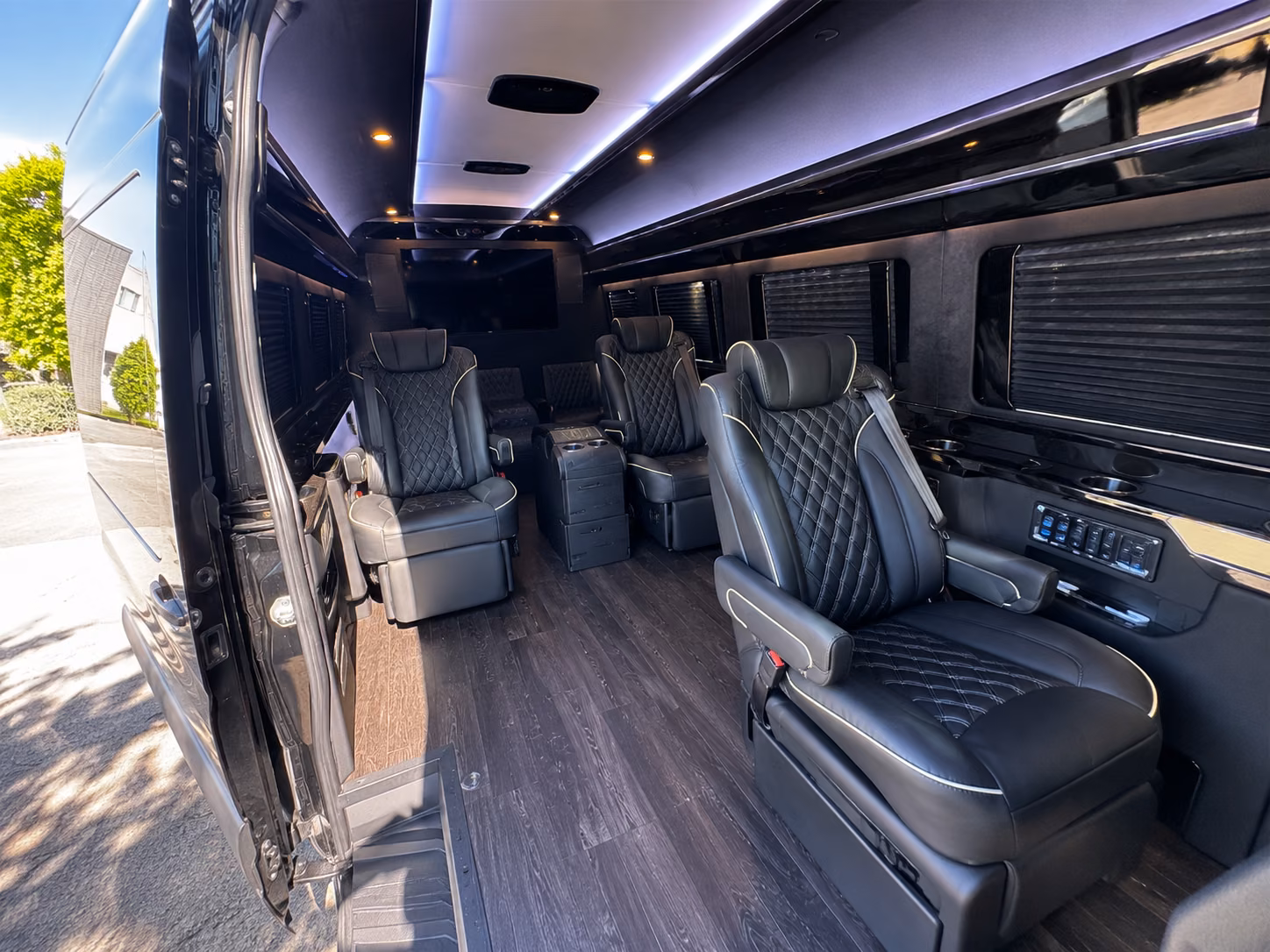 find transportation for your next sporting event 1
