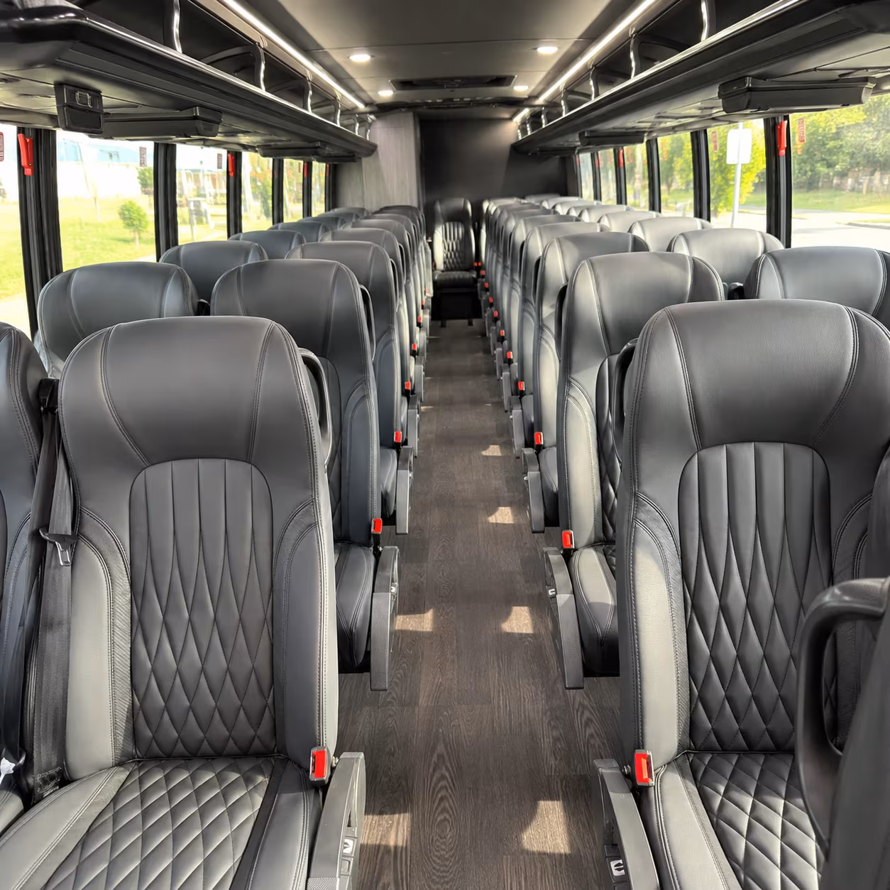 largo bus interior 3