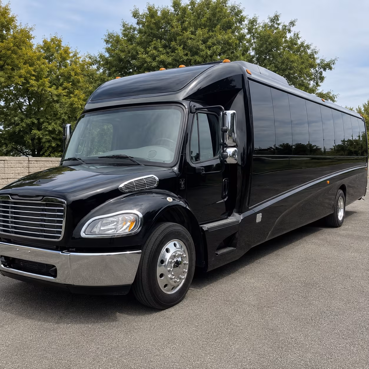 minibus rentals for largo wedding party transportation