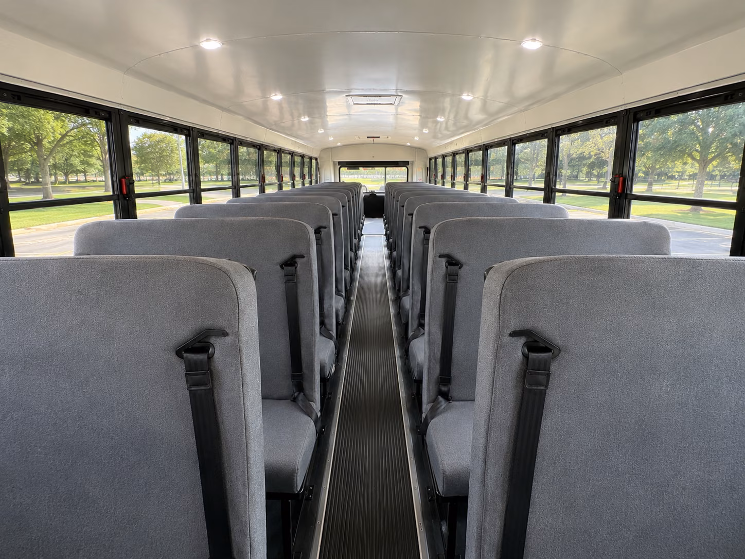 youth group and vacation bible school buses in largo